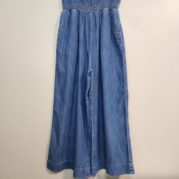 🌸 💙 GAP Kids Cotton Denim Blue Jumpsuit, Size 8 ~ EUC - Picture 3 of 10